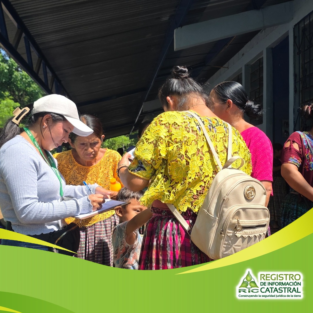 Reunión Informativa en San Miguel Tucurú, Alta Verapaz La Dirección Municipal de Alta Verapaz del Registro de Información Catastral –RIC-